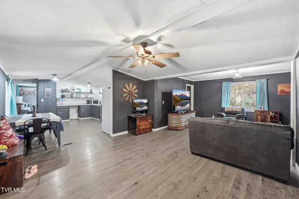 $575,000 | 431 Strong Hollow Lane, Fort Blackmore, VA 24250