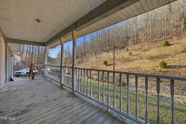 $499,000 | 431 Strong Hollow Lane, Fort Blackmore, VA 24250