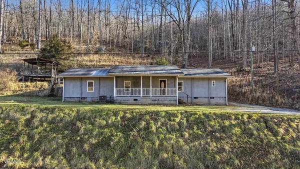 $499,000 | 431 Strong Hollow Lane, Fort Blackmore, VA 24250