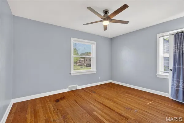 $159,900 | 9233 Meadowbrook Lane, Overland, MO 63114