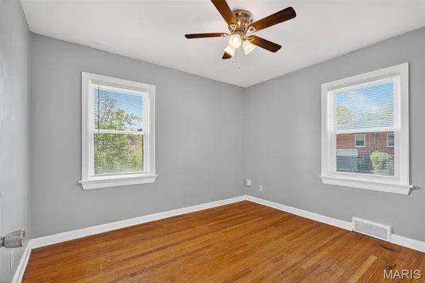 $159,900 | 9233 Meadowbrook Lane, Overland, MO 63114