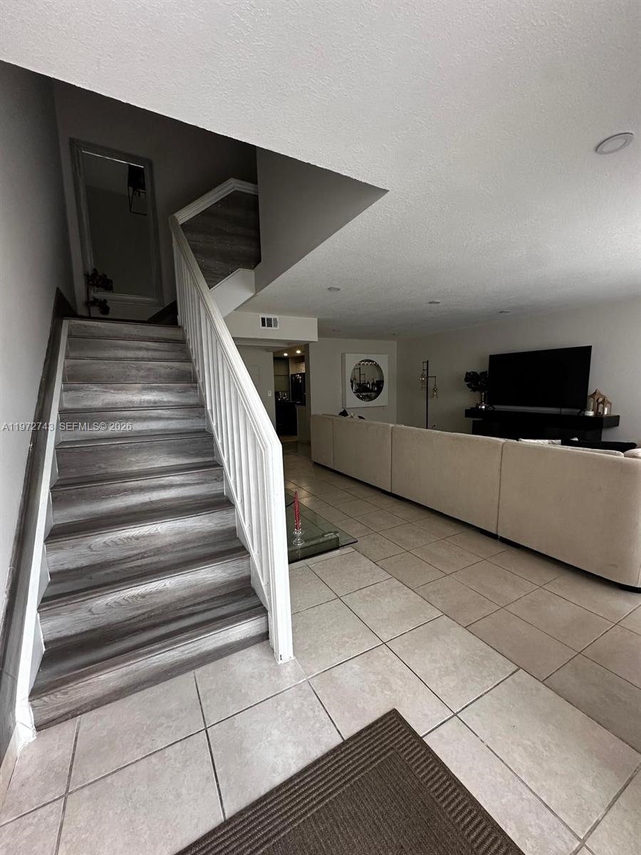 1758 Southwest 131st Pl Circle South Miami, FL 33175 - Photo 3 of 21