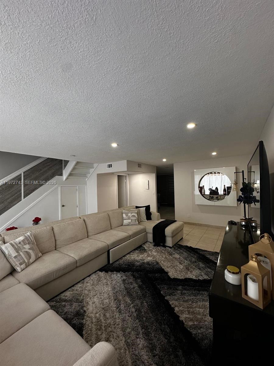 1758 Southwest 131st Pl Circle South Miami, FL 33175 - Photo 4 of 21