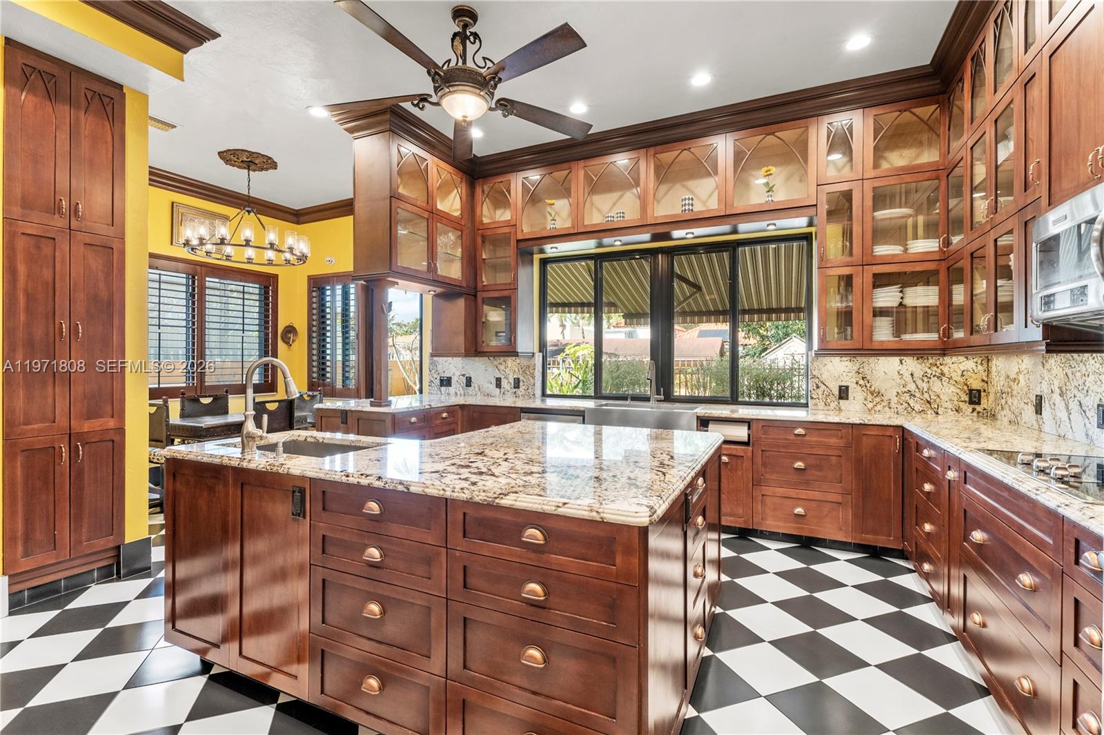 4251 Southwest 11th Street Miami, FL 33134 - Photo 18 of 38