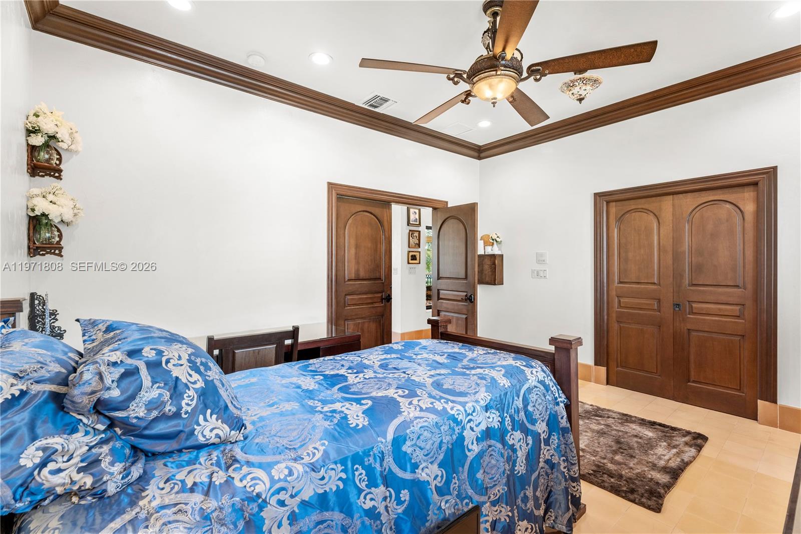 4251 Southwest 11th Street Miami, FL 33134 - Photo 29 of 38