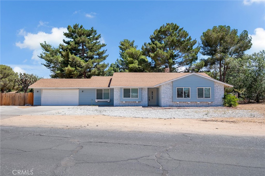 13251 Winona Road Apple Valley, CA 92308 - Photo 1 of 36