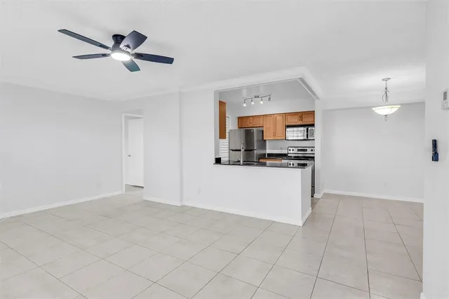 $179,900 | 3260 Haviland Court, Unit 102, Palm Harbor, FL 34684