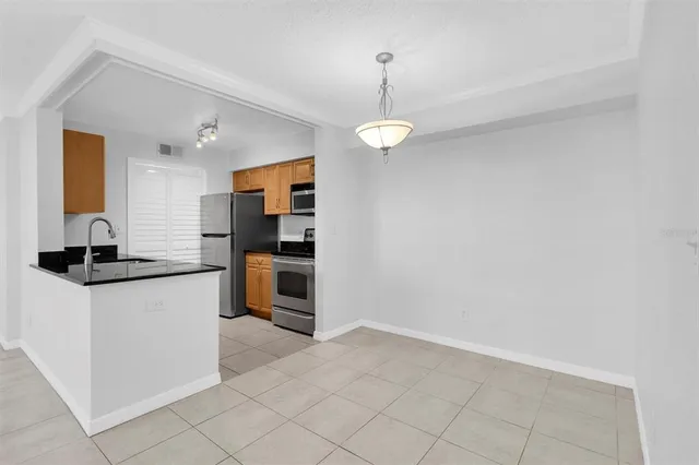 $179,900 | 3260 Haviland Court, Unit 102, Palm Harbor, FL 34684