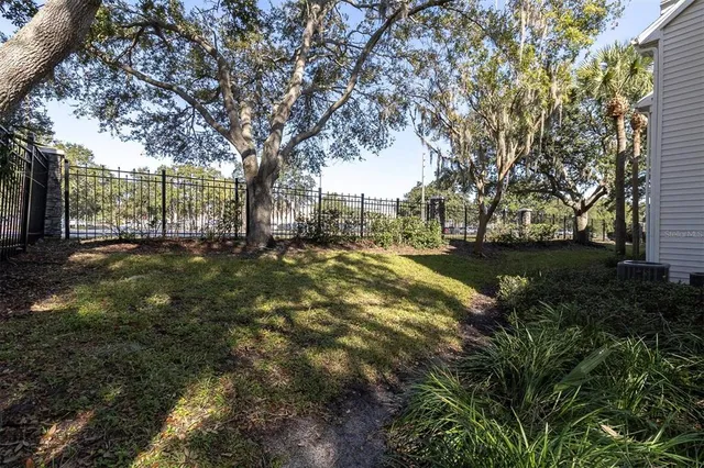 $179,900 | 3260 Haviland Court, Unit 102, Palm Harbor, FL 34684