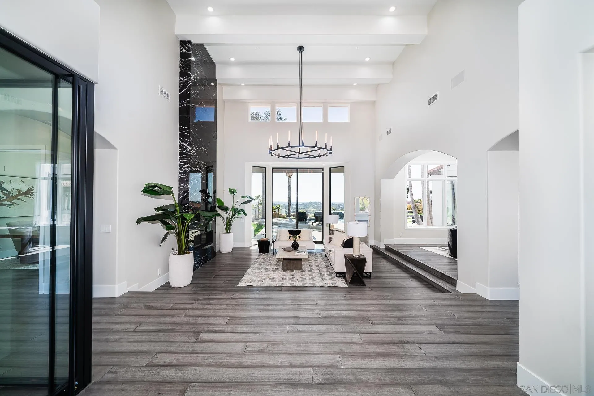 7588 Vista Rancho Court Rancho Santa Fe, CA 92091 - Photo 6 of 39 Gallery Image 6