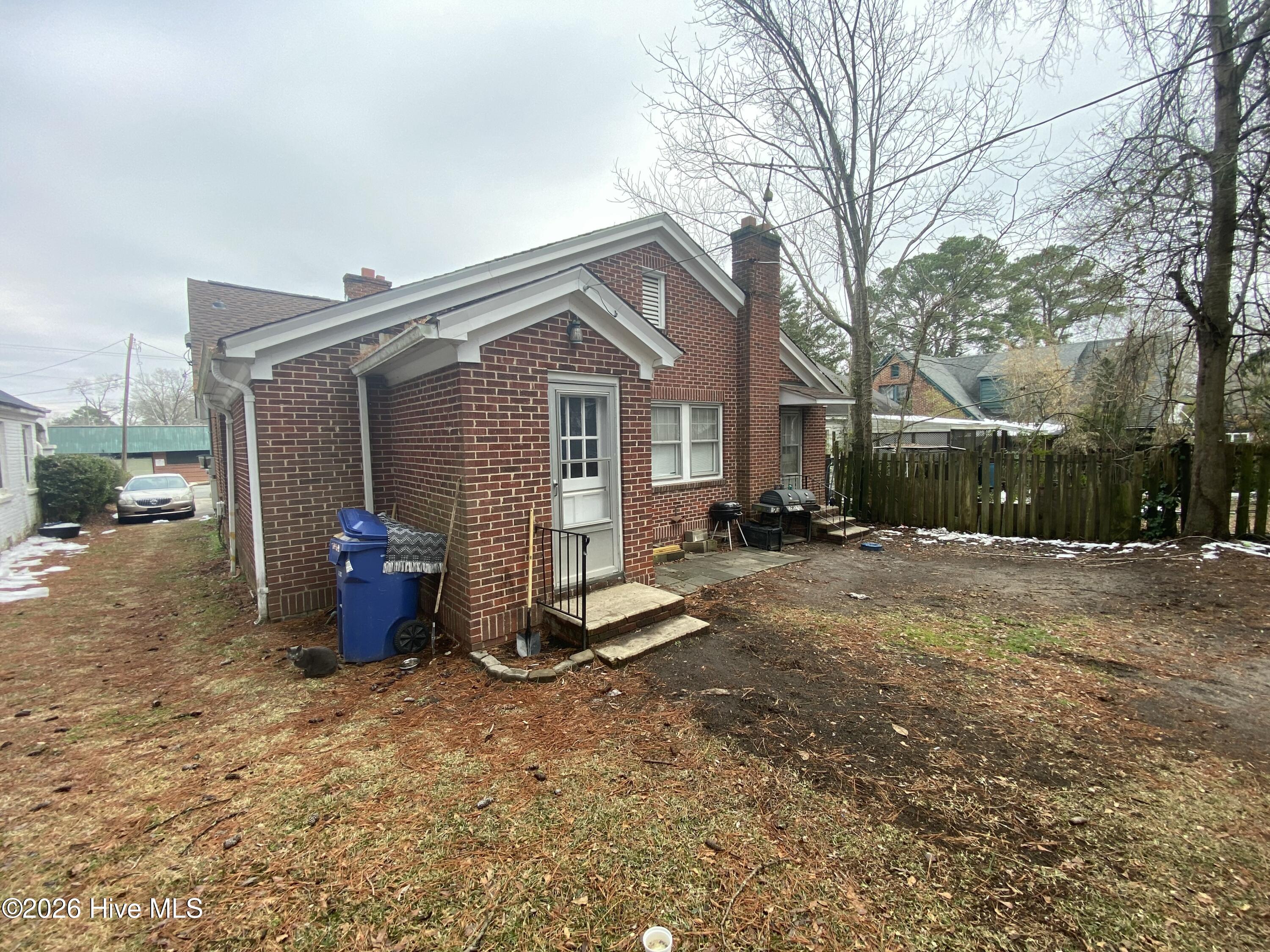 1320 Queens Road Kinston, NC 28501 - Photo 6 of 6 IMG_8931
