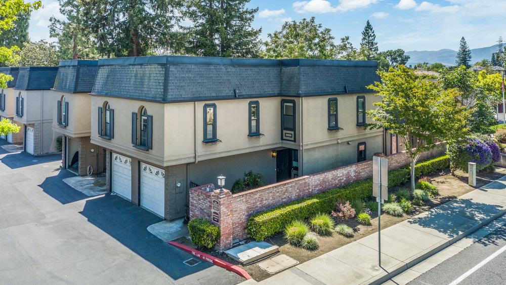 800 Rue Montagne Campbell, CA 95008 - Photo 41 of 53 a view of a house with wooden fence