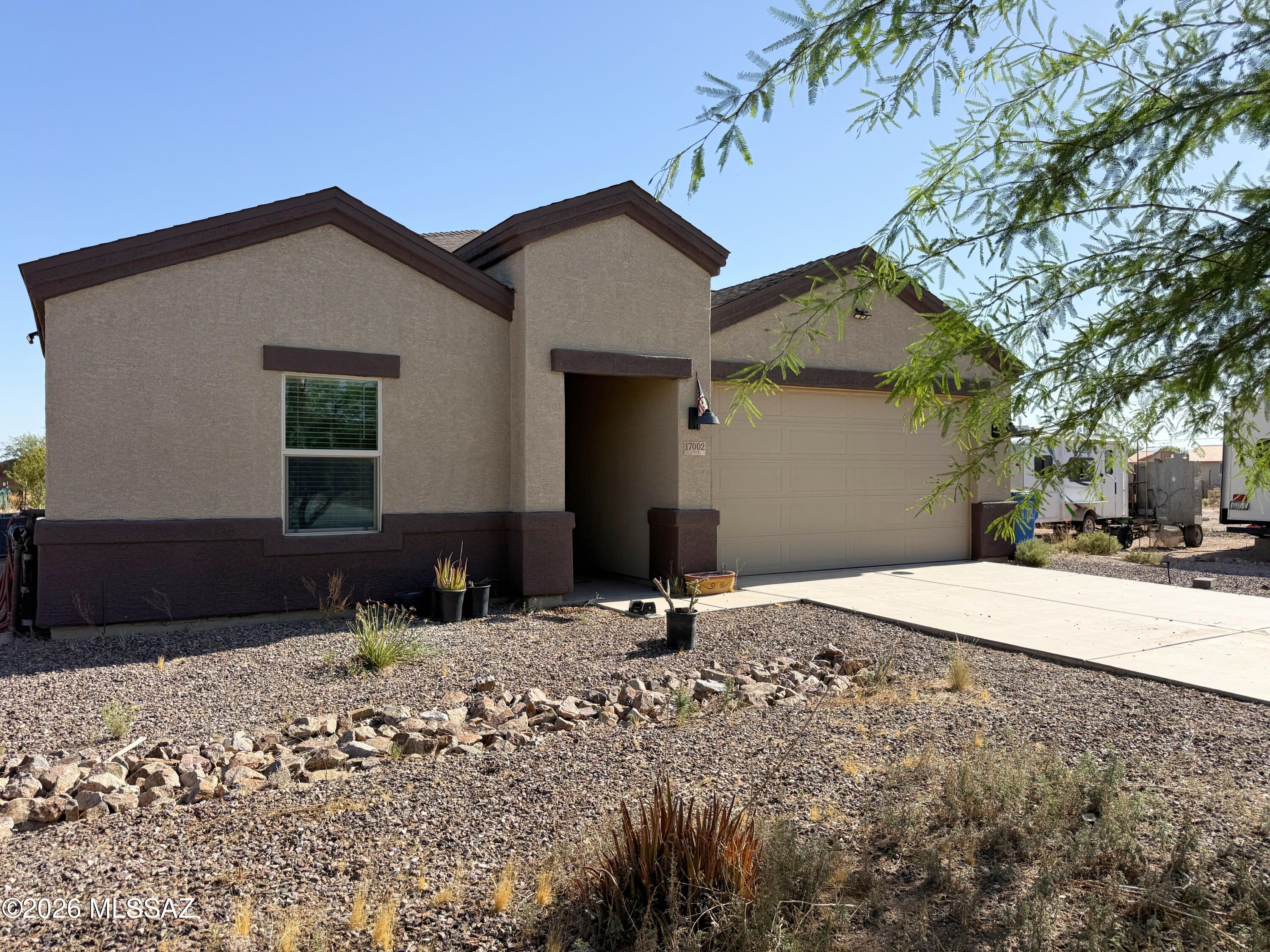 17002 West Starr Road Marana, AZ 85653 - Photo 2 of 23 17002 (2)