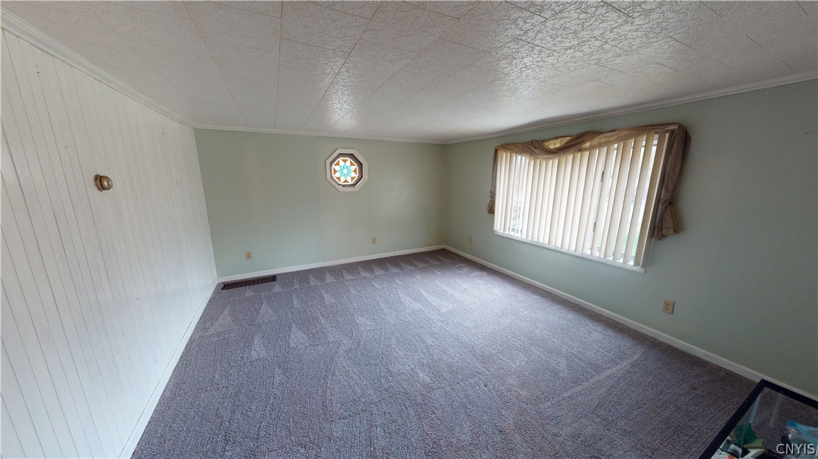 5023 Bear Road Clay, NY 13212 - Photo 15 of 24