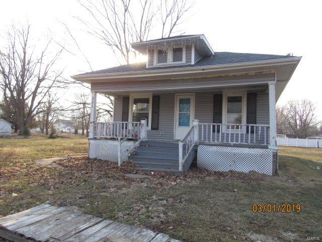 301 Maple Street Augusta, IL 62311 - Photo 1 of 14 Gallery Image 1