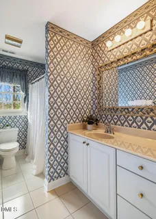 $750,000 | 109 Oak Park Drive, Chapel Hill, NC 27517