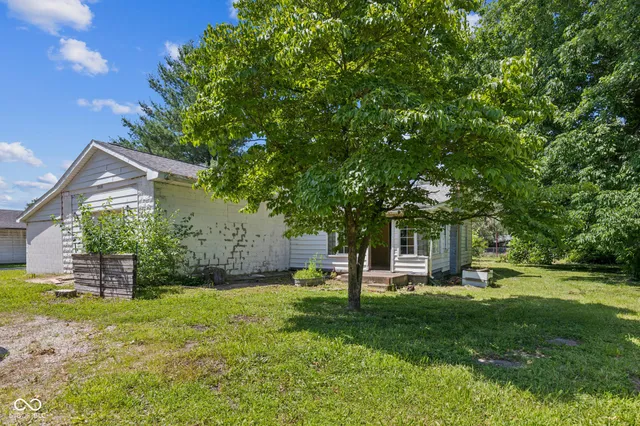 $39,900 | 3858 East Park Avenue, Terre Haute, IN 47805