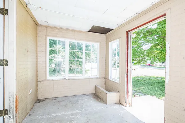 $39,900 | 3858 East Park Avenue, Terre Haute, IN 47805