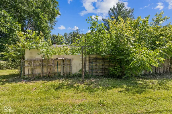 $39,900 | 3858 East Park Avenue, Terre Haute, IN 47805