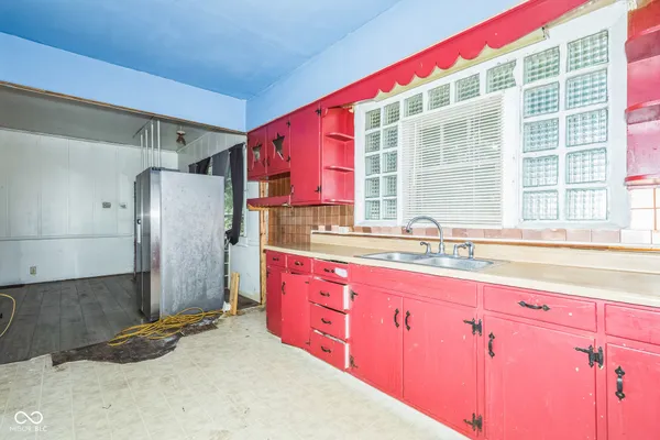 $39,900 | 3858 East Park Avenue, Terre Haute, IN 47805