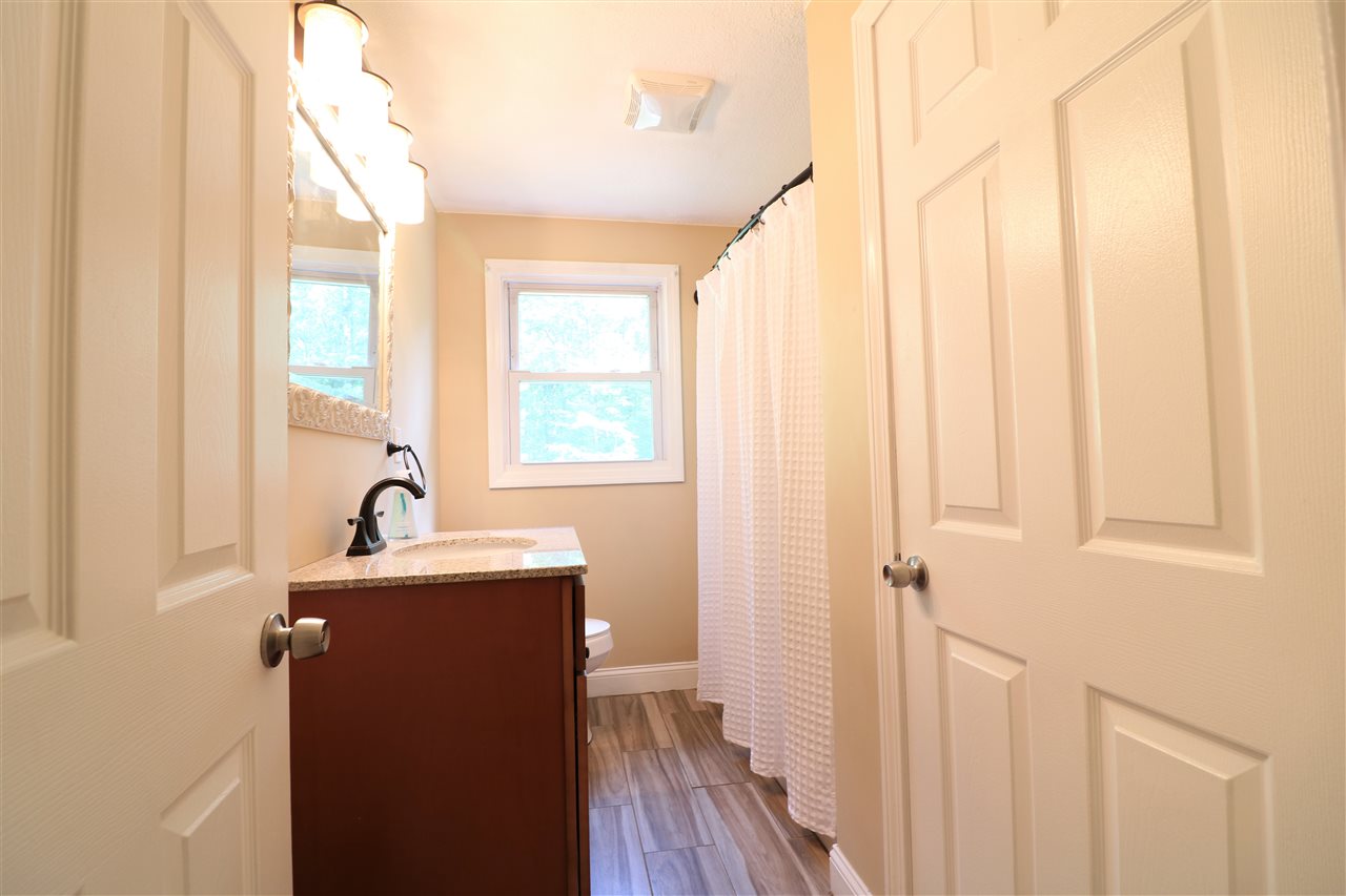 62 Bates Road Merrimack, NH 03054 - Photo 8 of 12