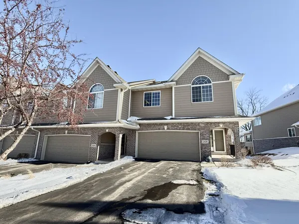 $445,000 | 2526 Waterfall Way Northwest, Prior Lake, MN 55372