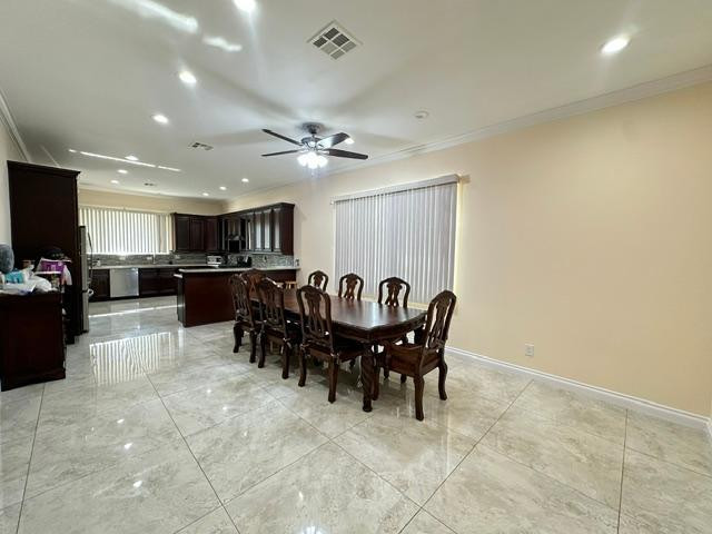 6830 North 14th Street Phoenix, AZ 85014 - Photo 2 of 28 a view of a dining room with furniture