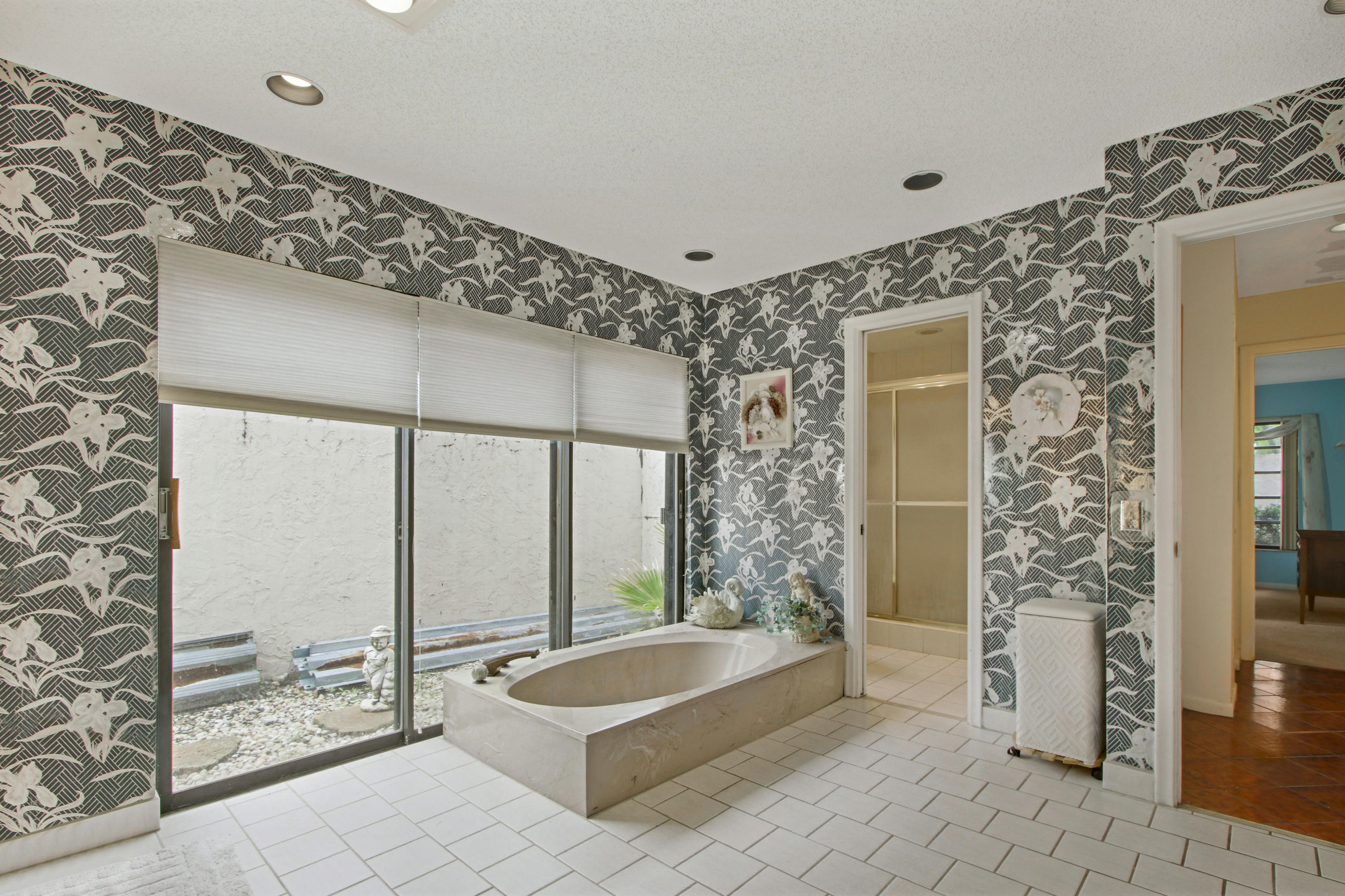 5300 Northwest 3rd Terrace Boca Raton, FL 33487 - Photo 11 of 22 8