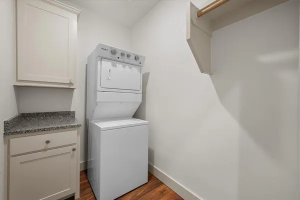 $2,395 | 506 East Kimball Street, Unit 1, Mansfield, TX 76063