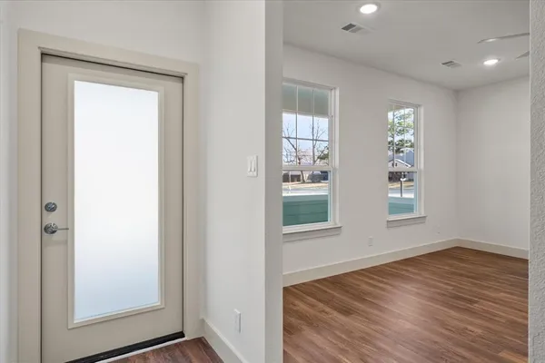 $2,395 | 506 East Kimball Street, Unit 1, Mansfield, TX 76063