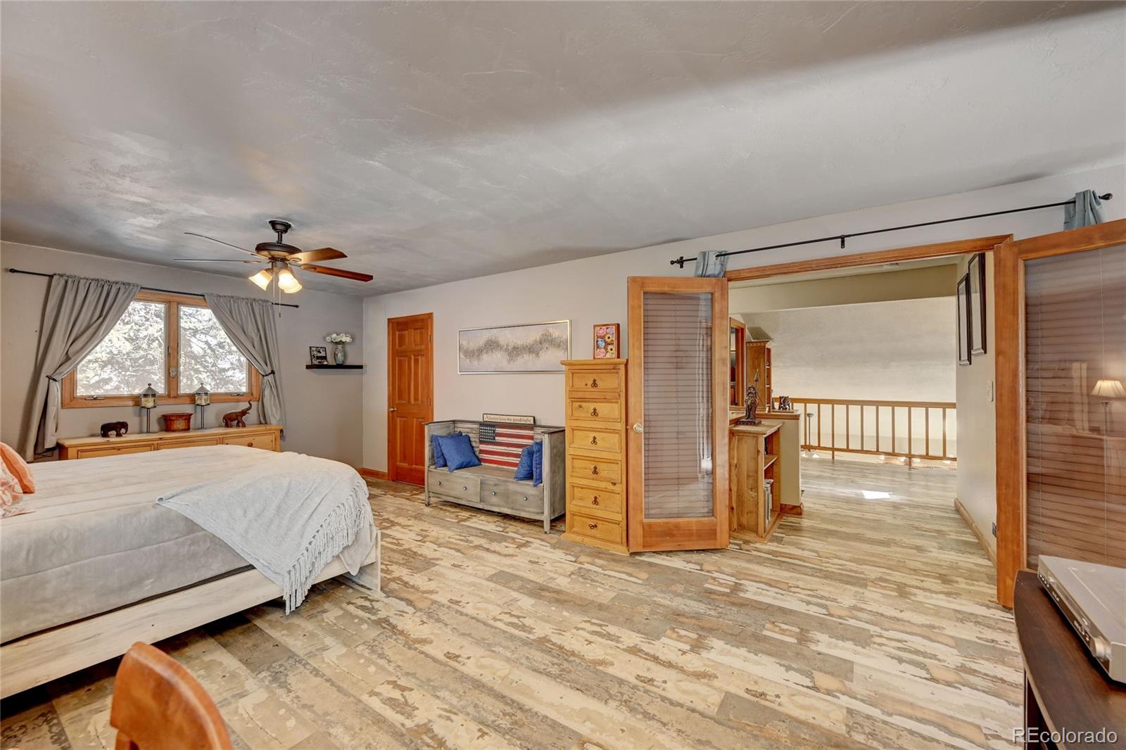 32811 Buffalo Creek Road Evergreen, CO 80439 - Photo 18 of 39 Gallery Image 18