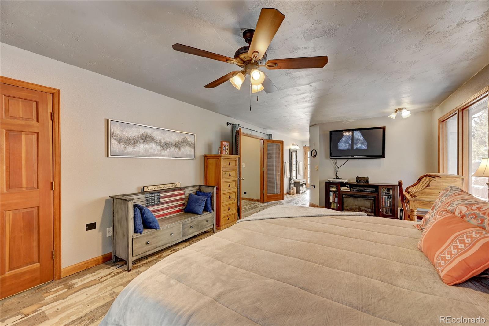 32811 Buffalo Creek Road Evergreen, CO 80439 - Photo 19 of 39 Gallery Image 19
