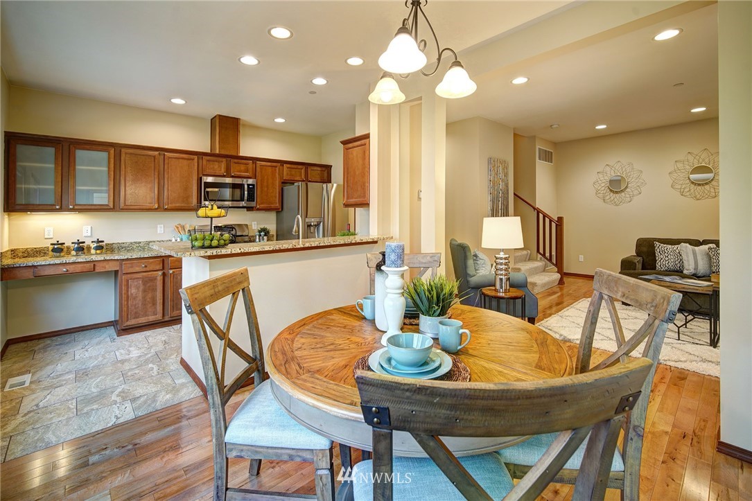 21331 11th Drive Southeast Bothell, WA 98021 - Photo 6 of 29