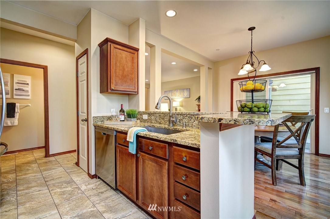 21331 11th Drive Southeast Bothell, WA 98021 - Photo 8 of 29