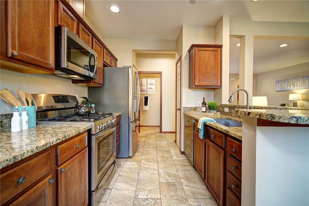 21331 11th Drive Southeast Bothell, WA 98021 - Photo 9 of 29