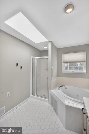 a view of room with walk in closet