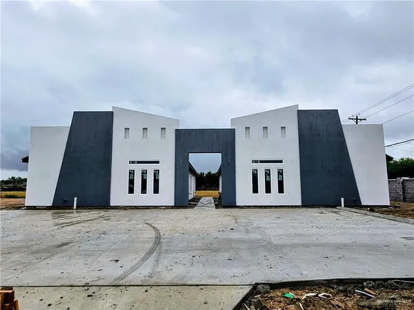 $530,000 | 1217 South Woodland Drive, Pharr, TX 78577