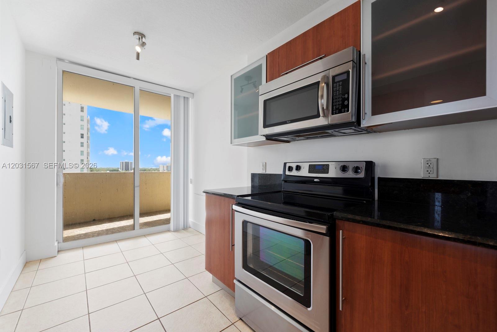 3232 Southwest 22nd Terrace, Unit 802 Miami, FL 33145 - Photo 11 of 27