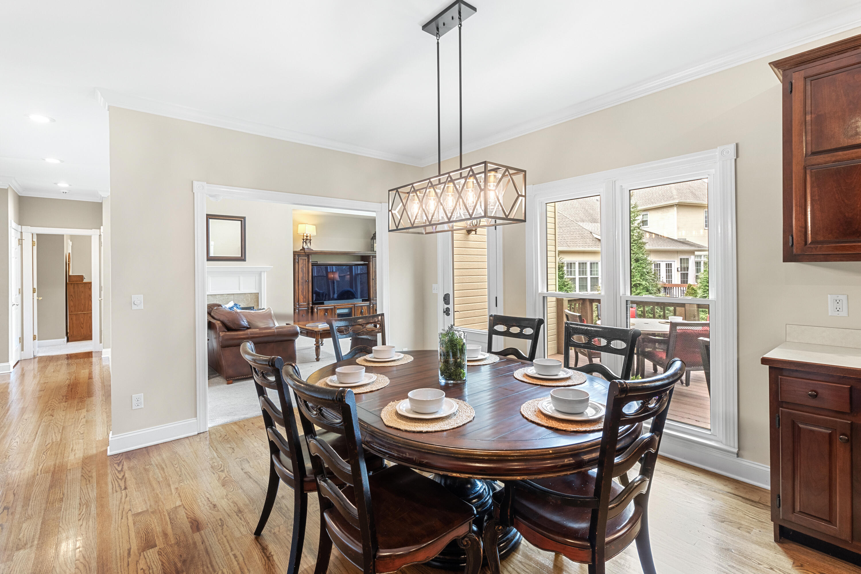 1522 Ramsgate Parkway Hixson, TN 37343 - Photo 33 of 99 Entertaining is Easy w/So Many Areas