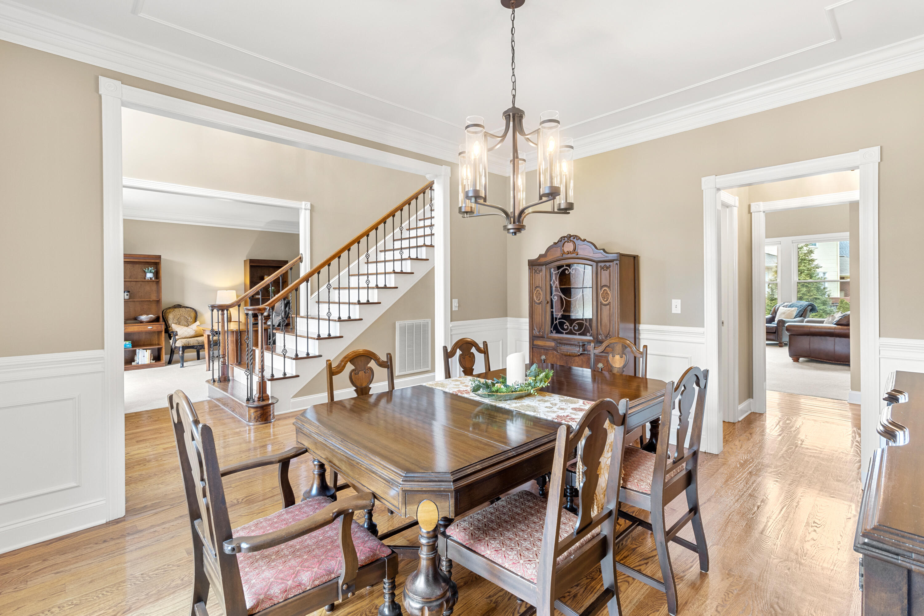 1522 Ramsgate Parkway Hixson, TN 37343 - Photo 7 of 99 Dining Room Leading to Butler's Pantry