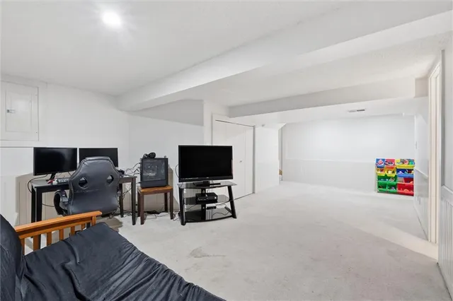 $315,000 | 518 North Jefferson Street, Raymore, MO 64083