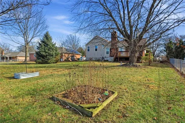 $315,000 | 518 North Jefferson Street, Raymore, MO 64083