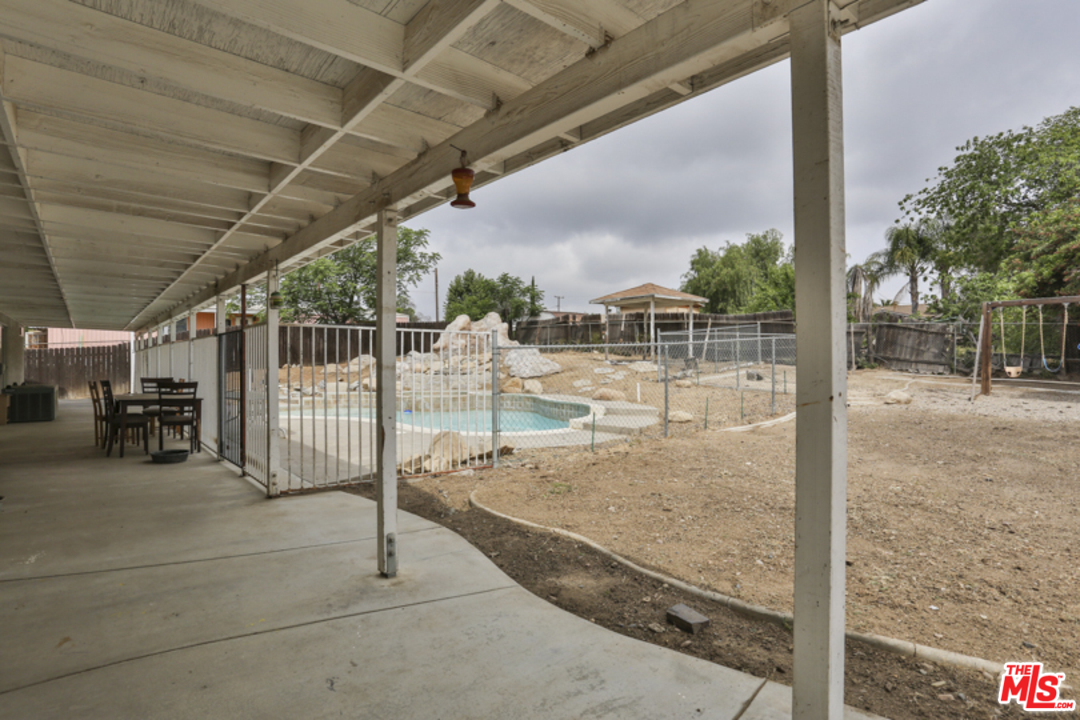18906 Boulder Avenue Riverside, CA 92508 - Photo 34 of 40