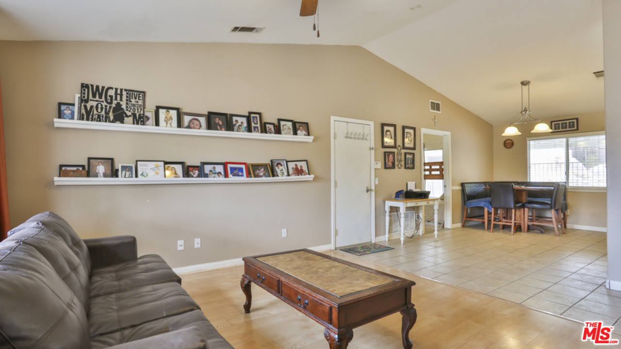 18906 Boulder Avenue Riverside, CA 92508 - Photo 8 of 40