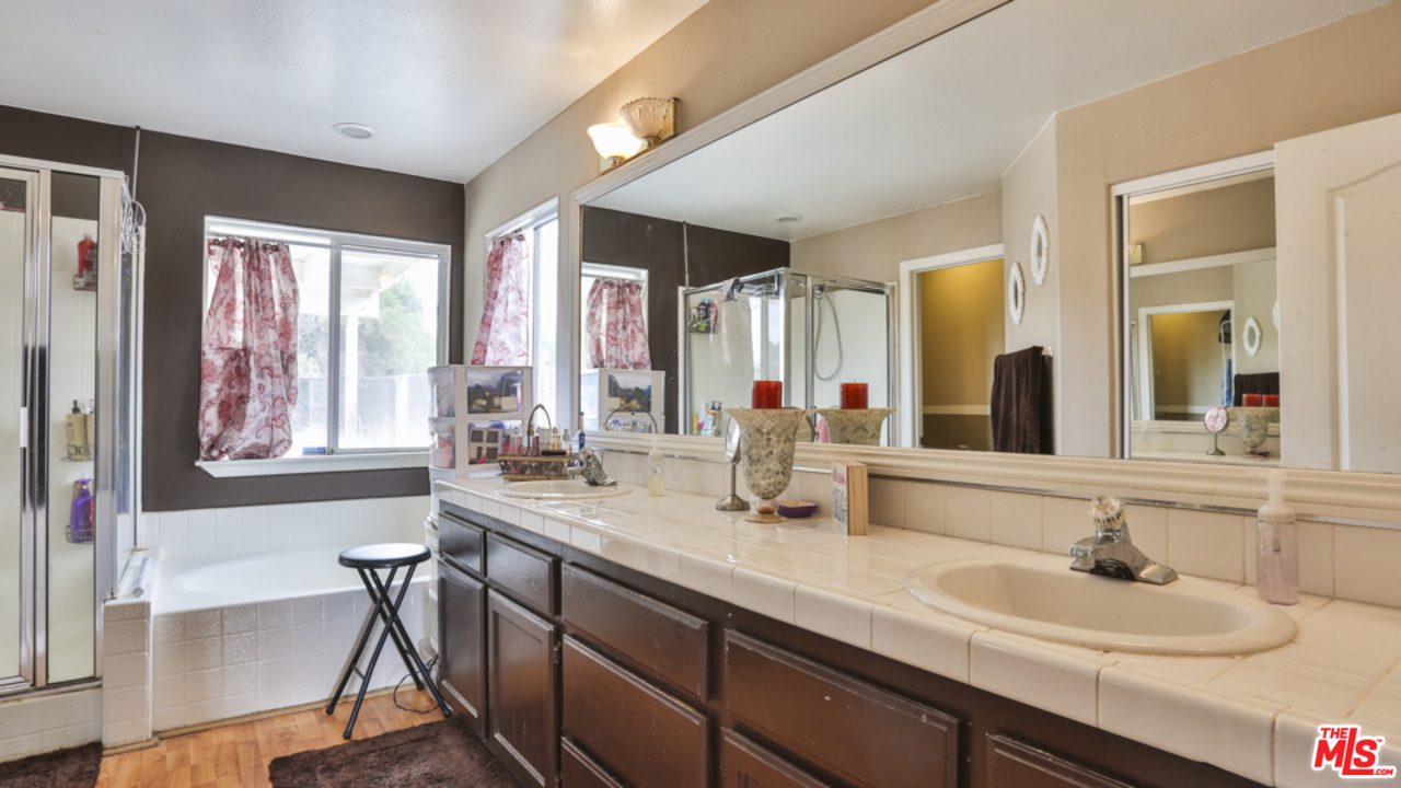 18906 Boulder Avenue Riverside, CA 92508 - Photo 10 of 40