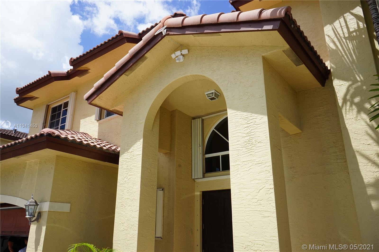 14428 Southwest 158th Path Miami, FL 33196 - Photo 5 of 52 Gallery Image 5