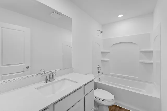 $429,990 | 411 Honeysuckle Lane, Yorkville, IL 60560