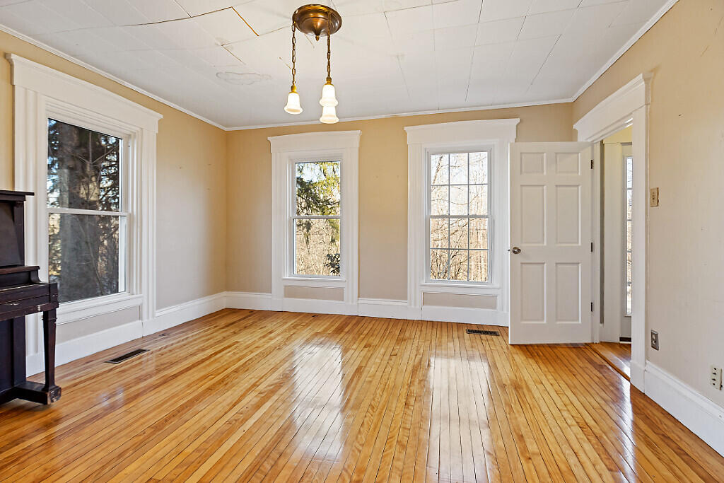 247 Winthrop Center Road Winthrop, ME 04364 - Photo 14 of 44
