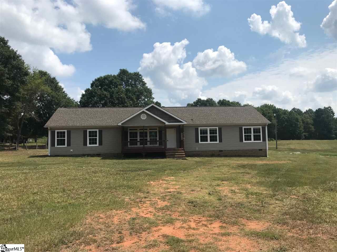 464 North Major Road Belton, SC 29627 - Photo 1 of 10