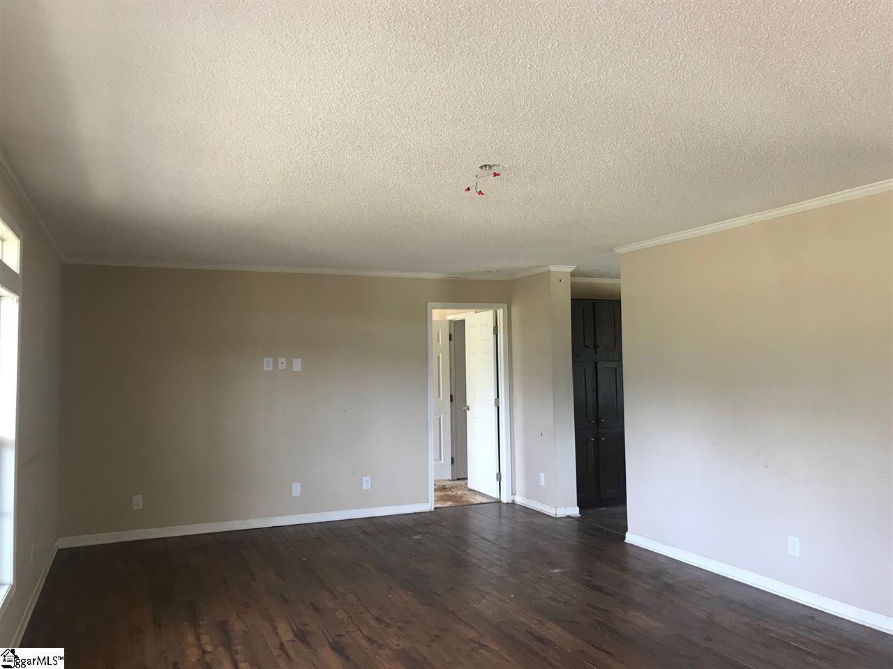 464 North Major Road Belton, SC 29627 - Photo 4 of 10